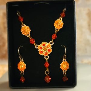 Necklace and Earrings set